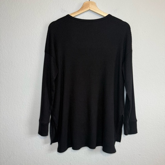 American Eagle Black Long Sleeve Super Soft Ribbed V Neck Shirt Top Size Medium - Picture 5 of 9
